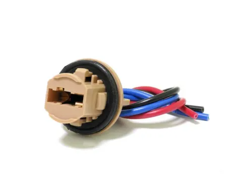 Колодка для автоламп W21/5W, W3x16q S=0.75mm, L=100mm /10